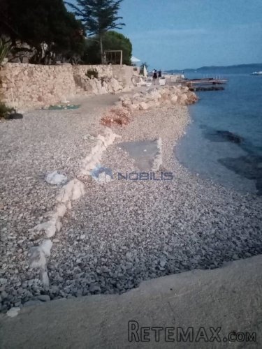 Pašman, Ždrelac - kuća katnica 200 m2 i bungalov - 3