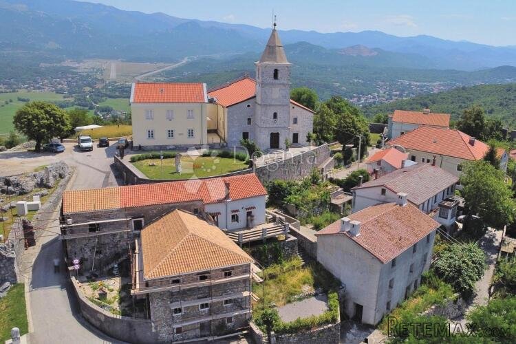 Kuća na specifičnoj lokaciji