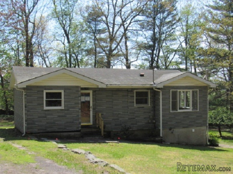 365 Kindrachuk Pl Glen Spey, NY, 12737..