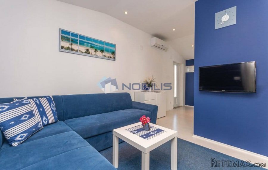 Pašman, Ždrelac - kuća katnica 200 m2 i bungalov - 7