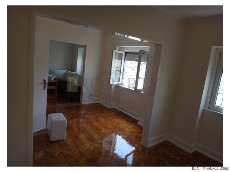 T4 Lisbon Apartment for Sale,Campolide