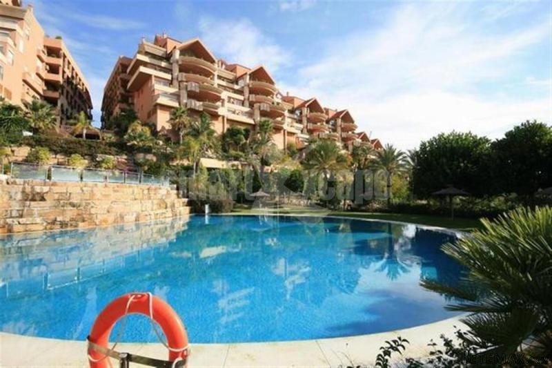 Apartment For Sale In Nueva Andalucia..