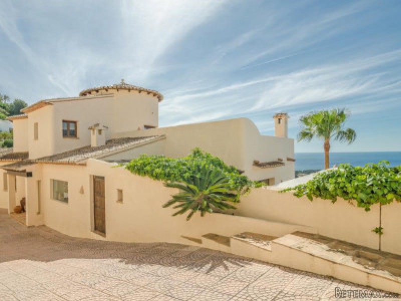 4 Bedrooms - Villa - Alicante - For Sale - 2