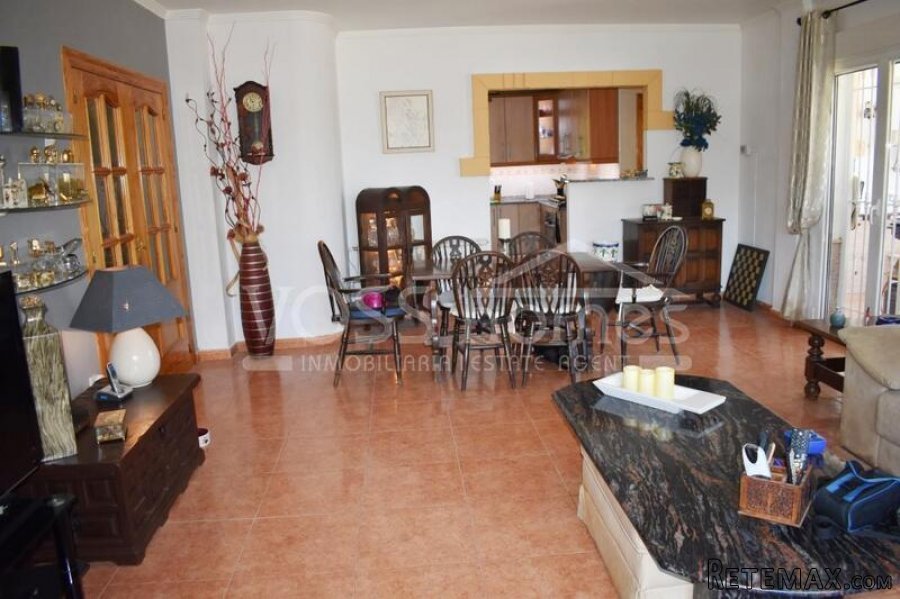 RESERVED - Large 250m2 detached 3 Bed 2 Bath Villa with a.. - 10