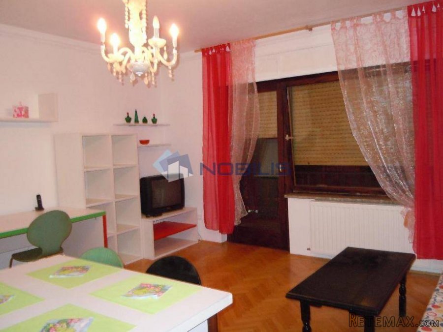 Zagreb (Gajnice) kuća sa 3 stana 256 m2 - 10