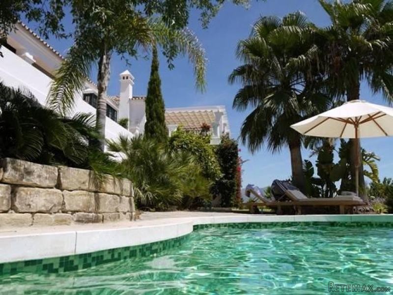 5 bedroom detached villa for sale
