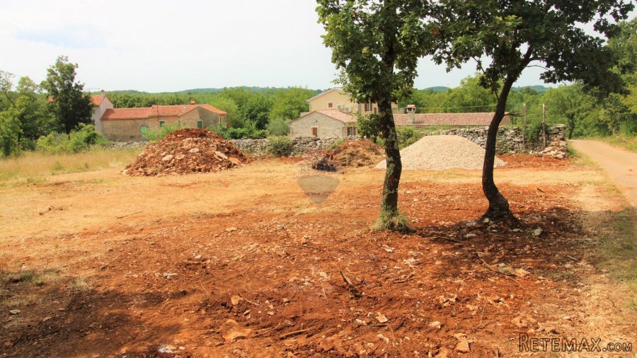 Istra, Grožnjan okolica, lijepa građevinska parcela