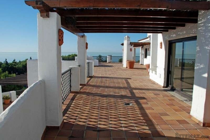 PENTHOUSE IN RIO REAL FOR SALE