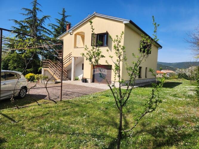 Istra, Buzet - kuća s 1549m2 okućnice - 3