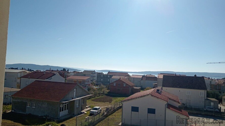 Kuća Kaštela (Kaštel Lukšić),pogled na more - 13