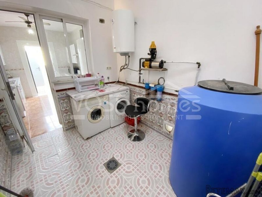 NEW & EXCLUSIVE TO VOSS HOMES - Recently modernised.. - 14