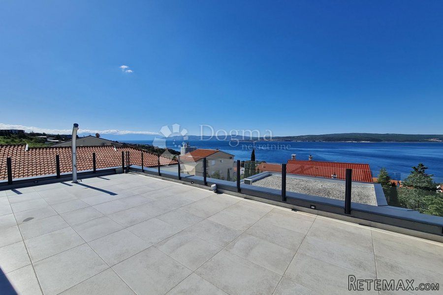 CRIKVENICA ,PENTHOUSE 3S+DB,VELIKA GARAŽA - 6