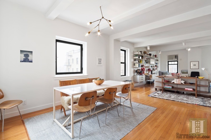 2 bedroom Apartment For Sale: 47 PLAZA..