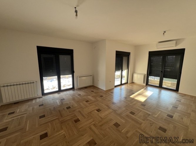 Prodajem novu LUX kucu u Arandjelovcu-Centar - 17