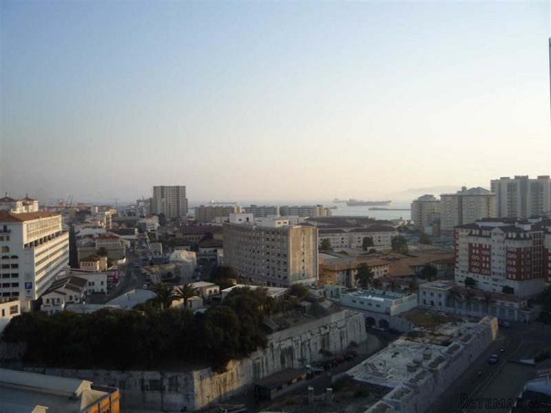 1 bed apartment in Ocean Village - 2