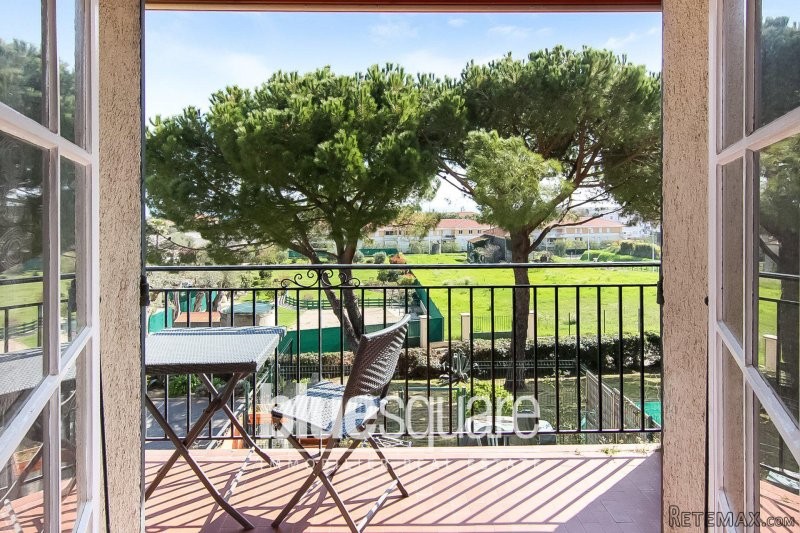 Apartment with Sea View and swimming..