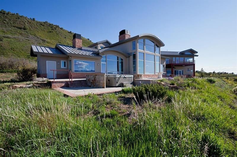 5 bedroom House For Sale: 1933 Deer.. - 2