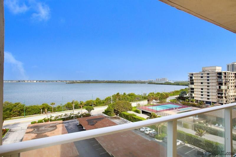 2 bedroom Residence For Sale: Singer.. - 2