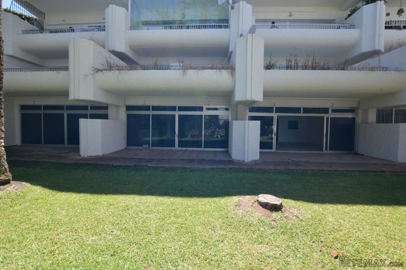 Three beach side apartments in Center.. - 2