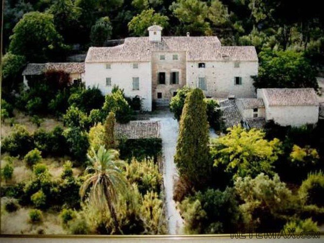 Alaro country property, situated in a privileged location.. - 2