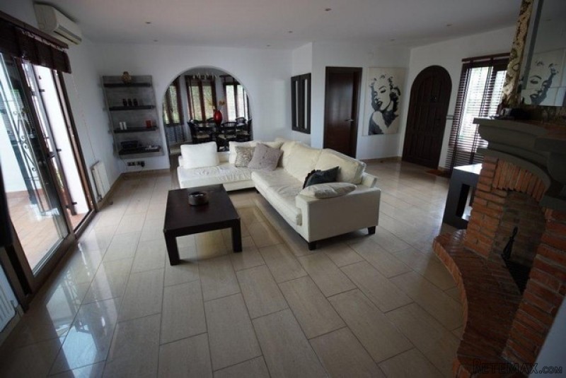 3 Bedrooms - Villa - Malaga - For Sale - 2
