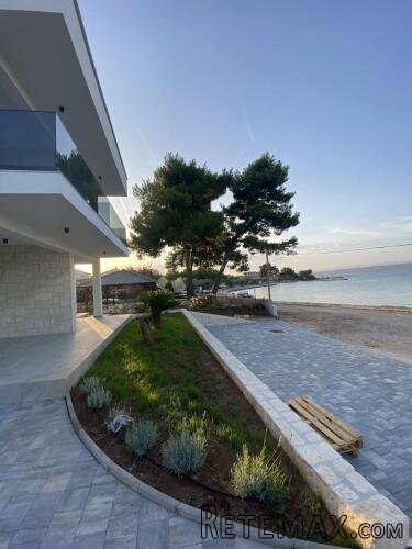 Otok Pašman, Neviđane, apartman 1. red do mora - 3