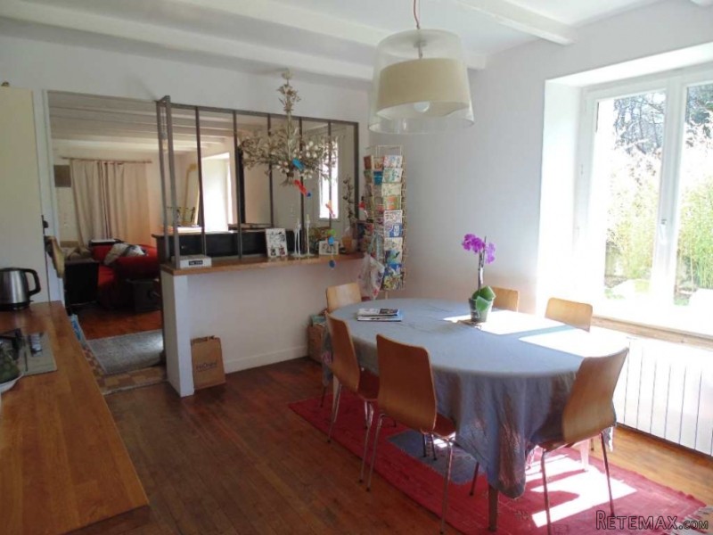 4 Bedroom House For Sale - 2
