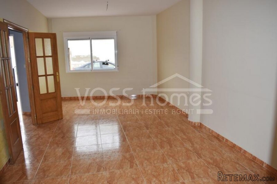 A very deceptively spacious, 3 / 4 bed, 2 bath village.. - 5