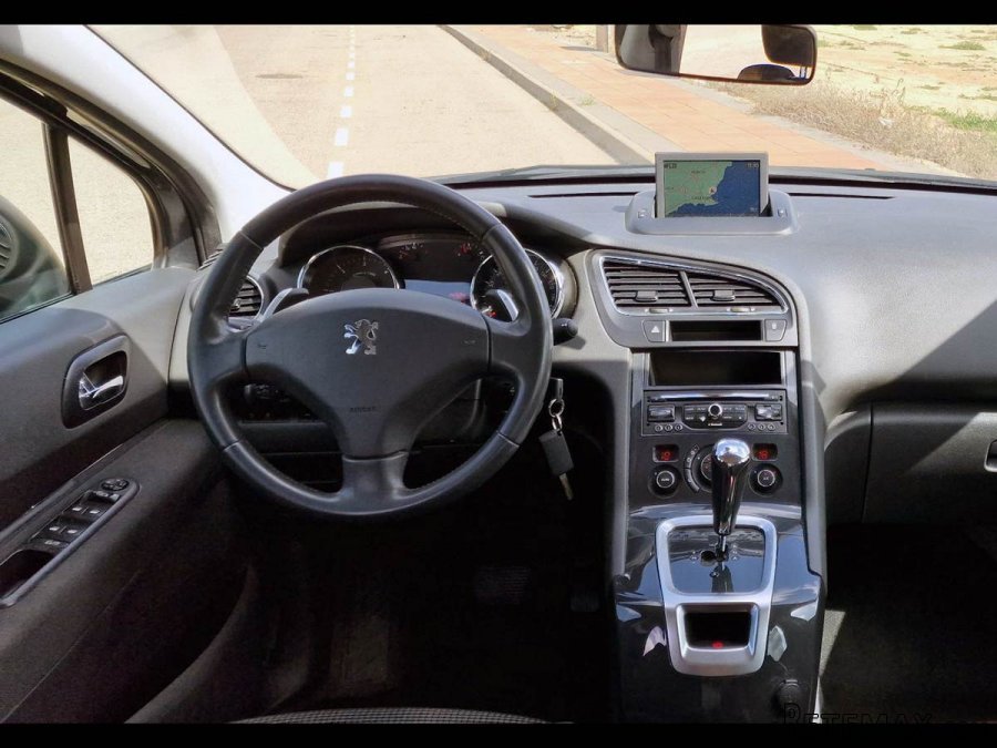 Peugeot 5008 1.6 - 5