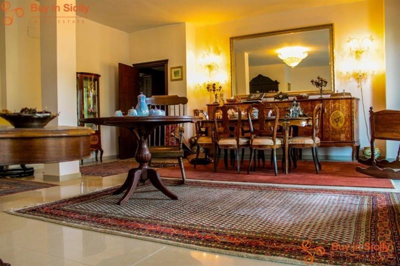 3 bedroom PentHouse For Sale: Catania..