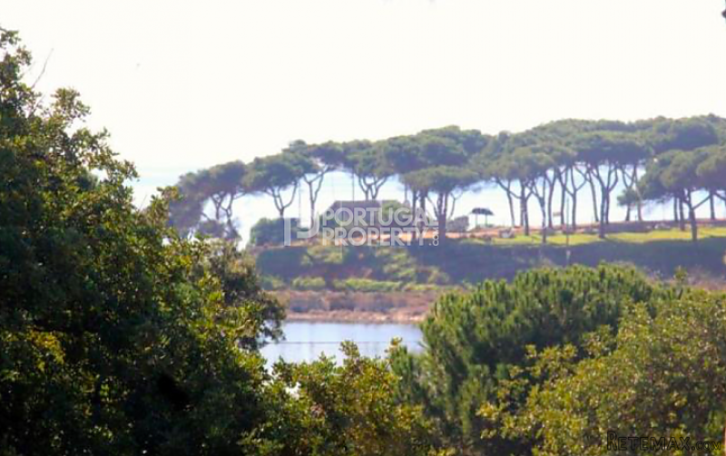 Front Line Plot Close To Vale Do Lobo.. - 2