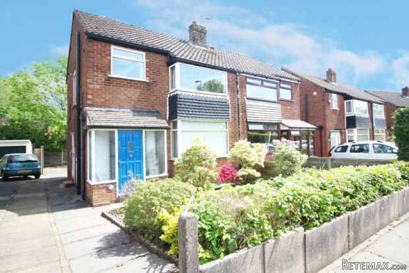 3 bedroom, Semi-detached House house..
