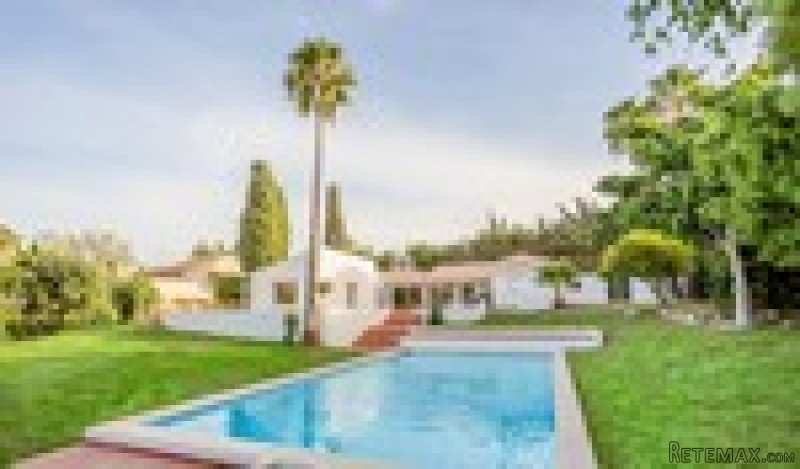 4 Bedrooms - Villa - Malaga - For Sale - 2