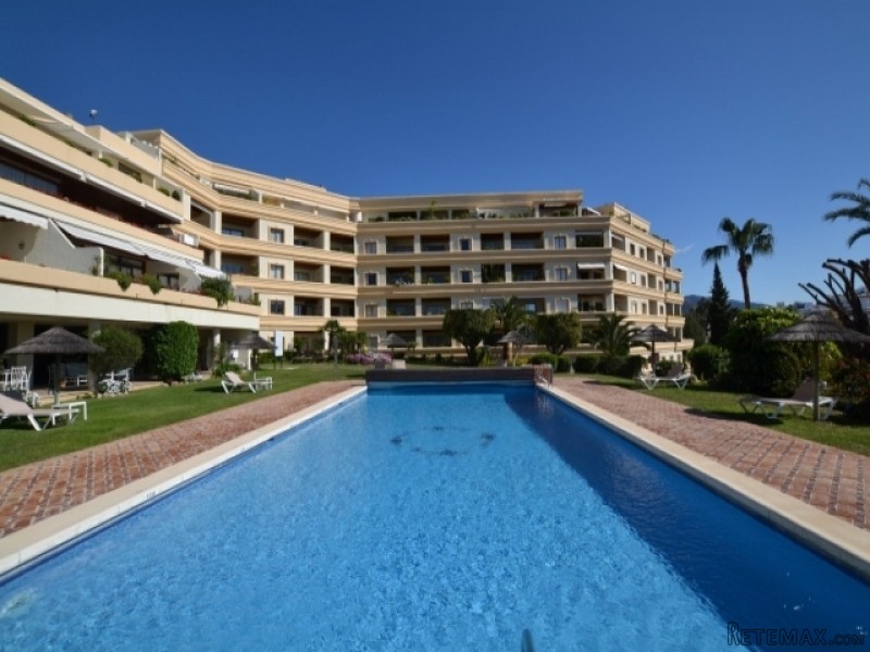 3 Bedroom Apartment For Sale In Hotel..