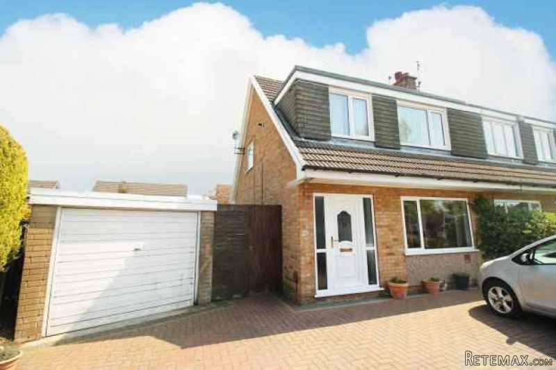 3 bedroom, Semi-detached House house..