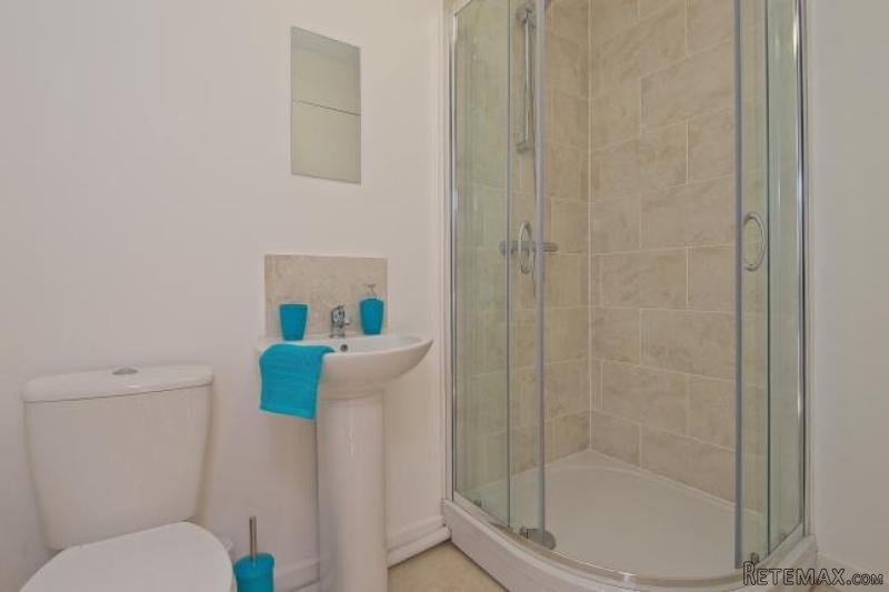1 Bed Flat For Sale Just Added - 2