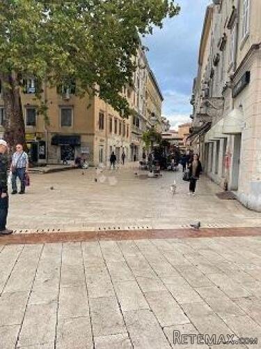 Centar -poslovni prostor 16m2 na par koraka do Korza