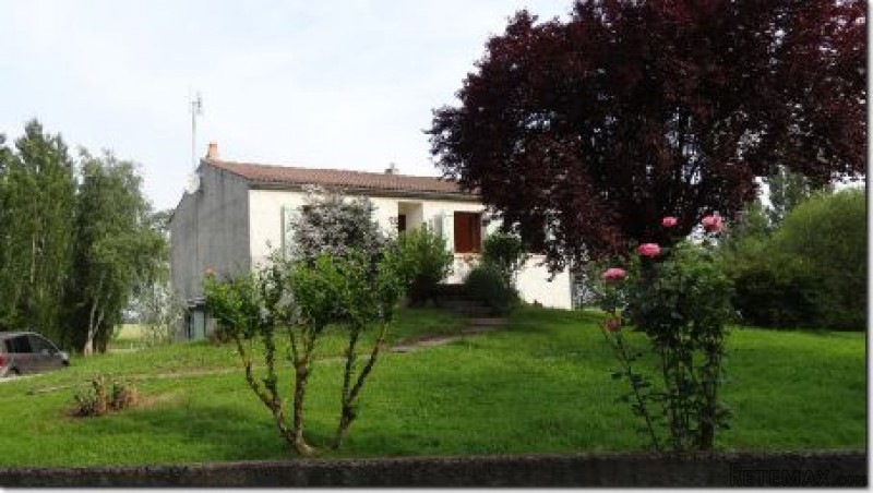 Stone House For Sale With Garden.. - 2