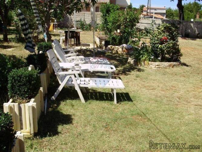 ISTRA,MEDULIN - KUĆA S VRTOM I LJETNIM PAVILJONOM - 3