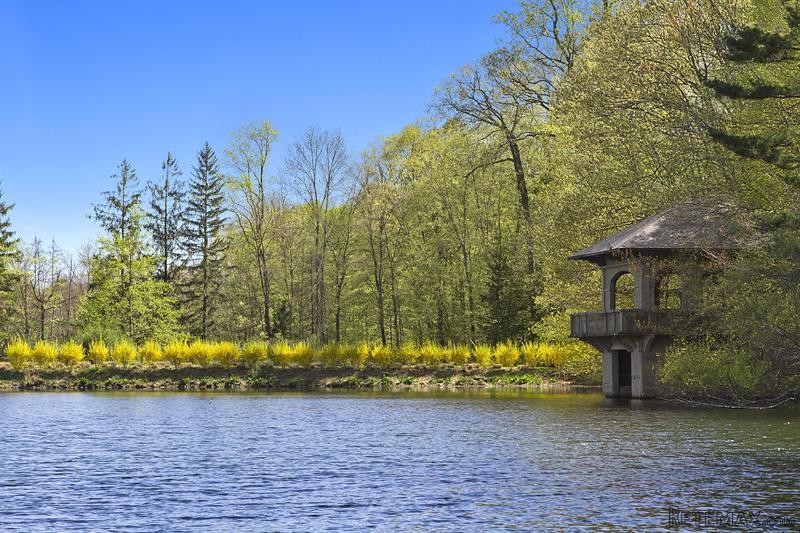 Land For Sale: 767 King Street..
