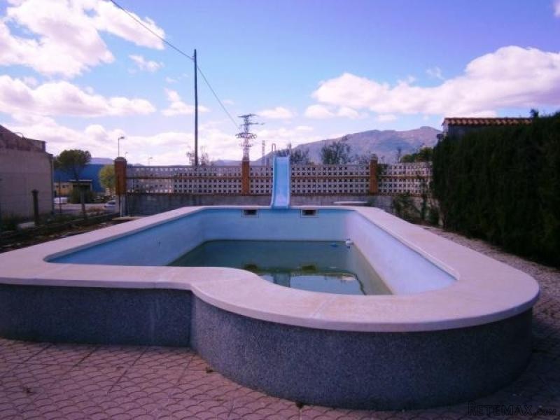 Well Presented Country Home For Sale In.. - 2
