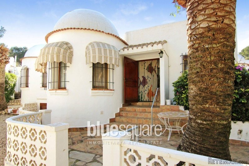 Bungalow with 1 bedroom close to the sea
