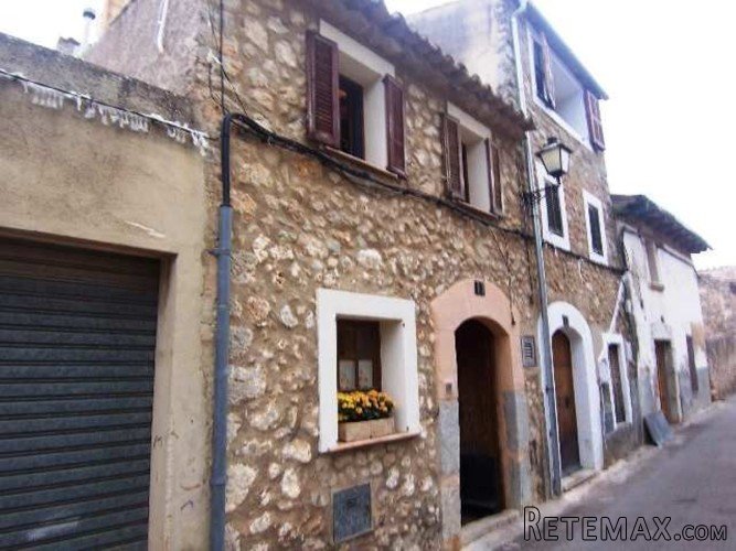 Charming, traditional townhouse in a quiet spot of the.. - 2