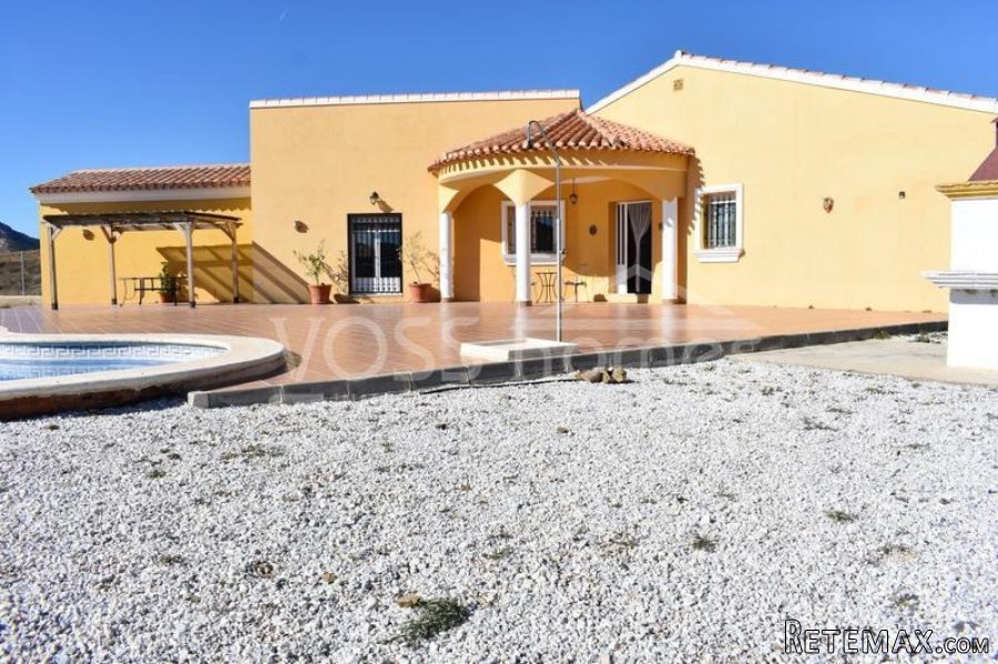 RESERVED/SALE AGREED WITH VOSS HOMES APRIL 2022 very.. - 2