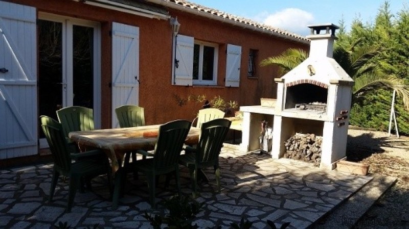 Single Storey Villa (2001) With 80 M2.. - 2