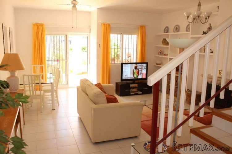 Townhouse Property Type: &nbsp;3&nbsp;Bedrooms 2.. - 3
