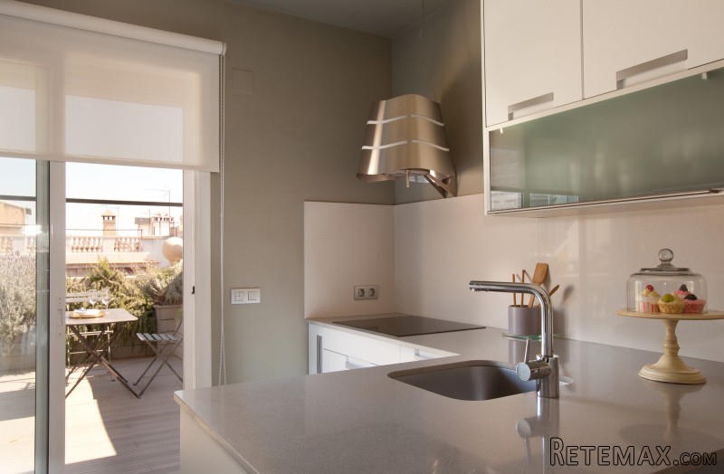 Fabulous 8-bed penthouse with great.. - 2