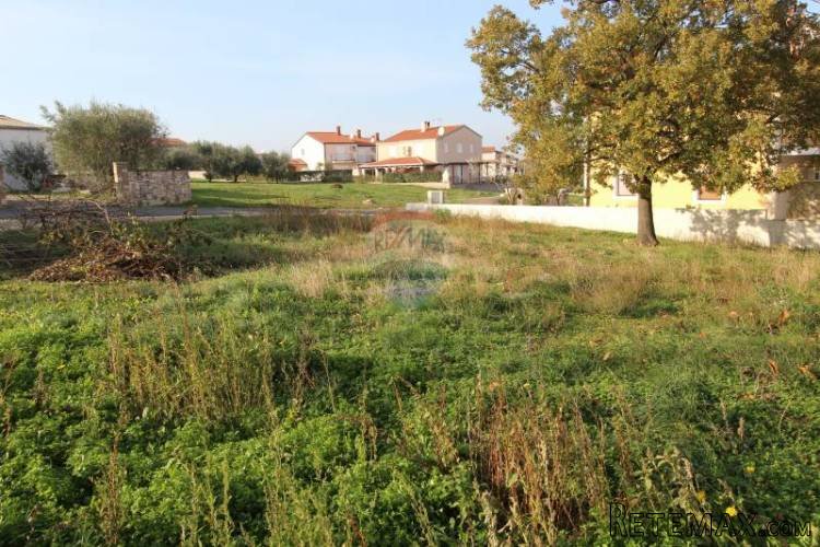 Građevinsko zemljište u centru Tara - 3