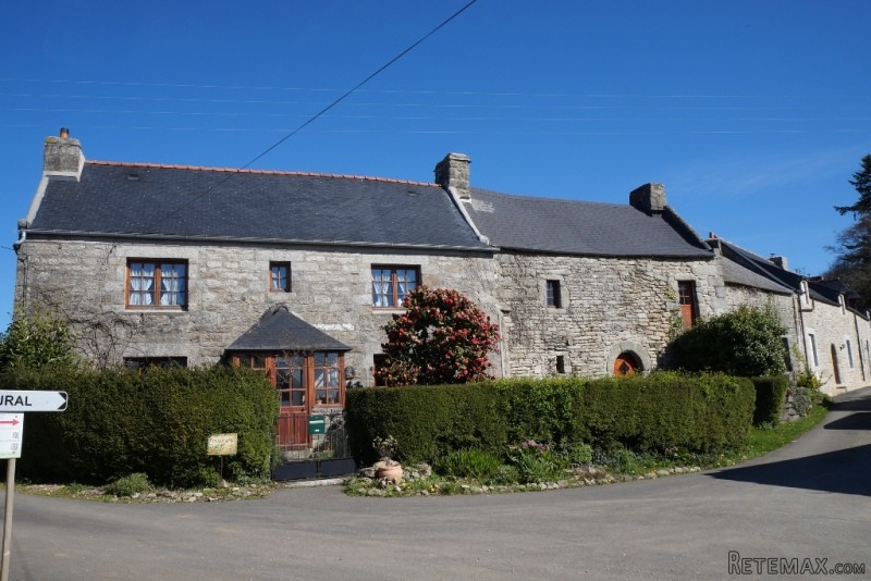 Property With Guest Gite Potential