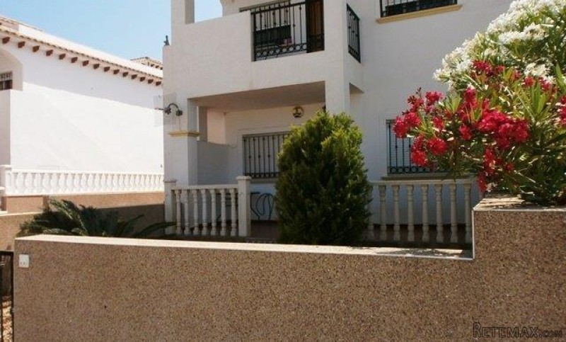 Bungalow In Punta Prima, Orihuela Costa..